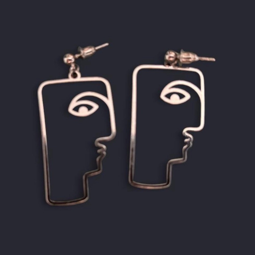 Abstract Line Face Drop Earrings in Silver